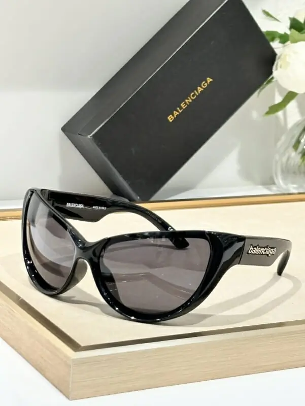 balenciaga aaa qualite lunettes de soleil s_11abb4b